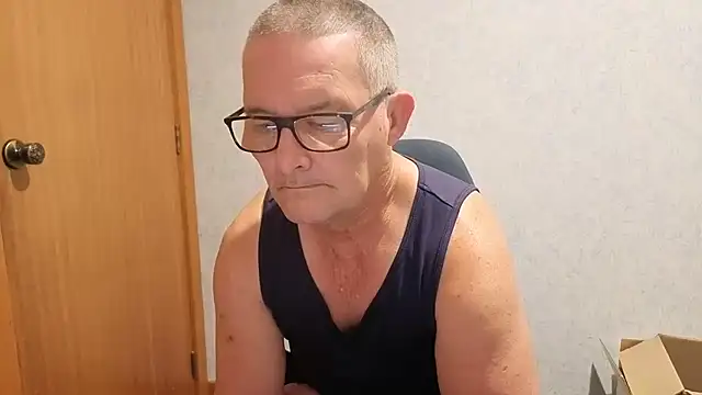 Snapshot of bigballnz chatting on 16, 7, 2026 bigballnz online show from 16, 7, 2026