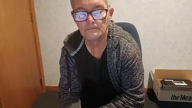 Snapshot of bigballnz chatting on 29, 6, 2026 bigballnz online show from 29, 6, 2026