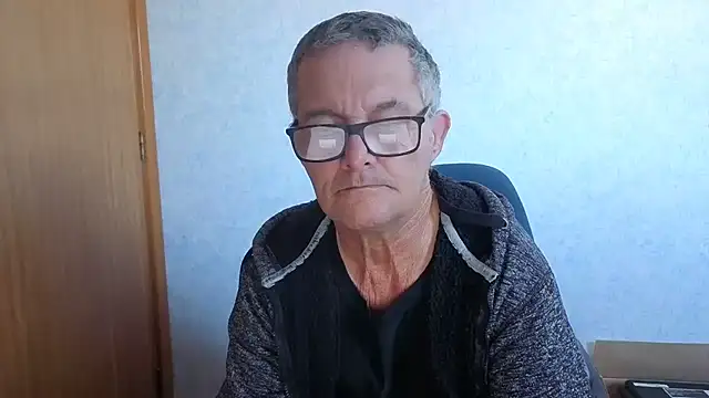 Snapshot of bigballnz chatting on 30, 6, 2026 bigballnz online show from 30, 6, 2026