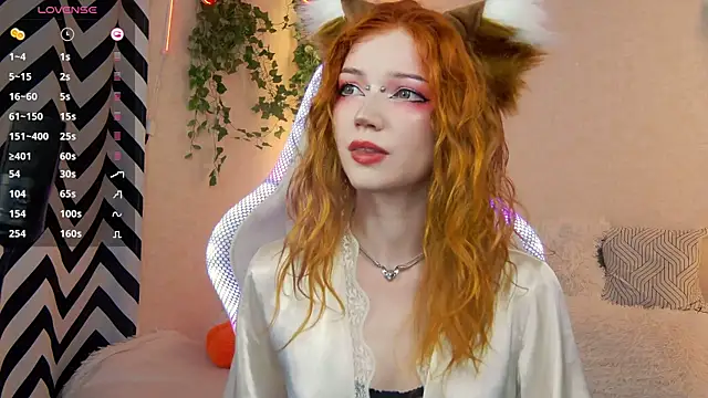 Snapshot of Misamane chatting on 28, 10, 2025 Misamane online show from 28, 10, 2025