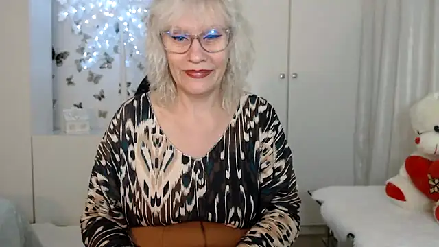 Ghertrude52 online show from 18, 3, 2025