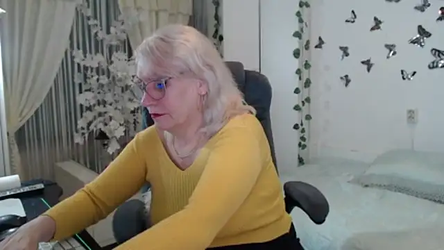 Ghertrude52 online show from 3, 3, 2026