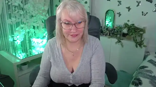 Ghertrude52 online show from 8, 2, 2026