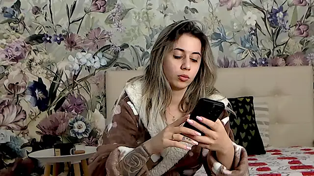 RoseDiamond06 online show from 19, 3, 2025