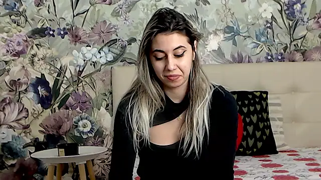 RoseDiamond06 online show from 17, 3, 2025