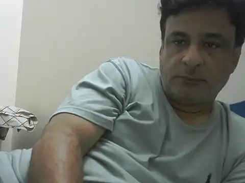 desipapaxxx online show from 4, 10, 2025