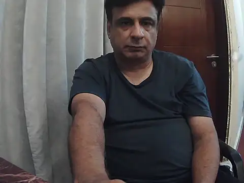 desipapaxxx online show from 8, 4, 2026