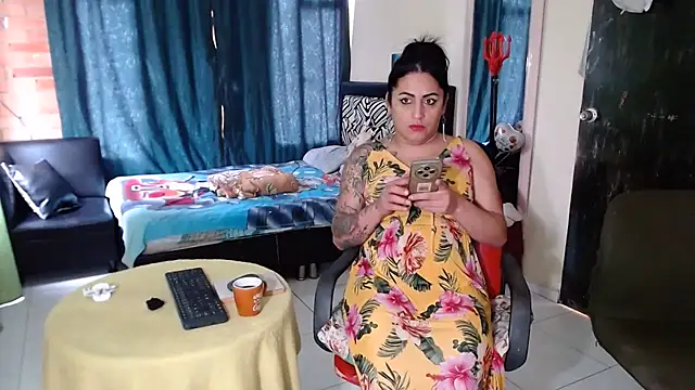 Sashaferrari2000 online show from 23, 5, 2026