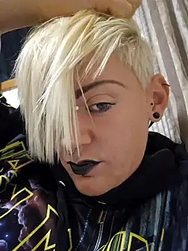 PinkTheHawk online show from 13, 3, 2025