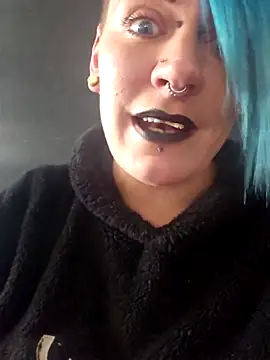 PinkTheHawk online show from 14, 4, 2026