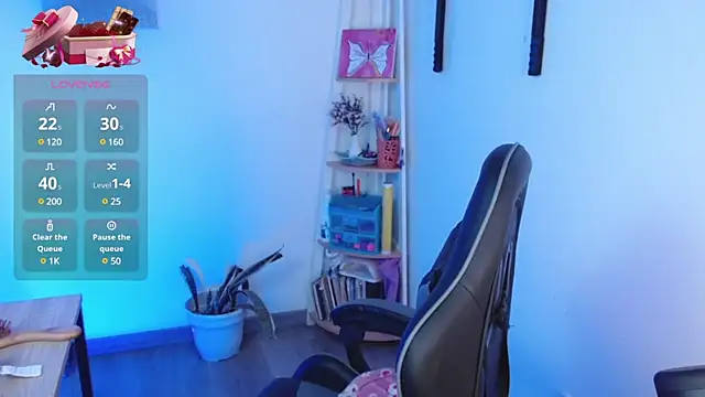 Snapshot of karlavittar chatting on 8, 2, 2025 karlavittar online show from 8, 2, 2025