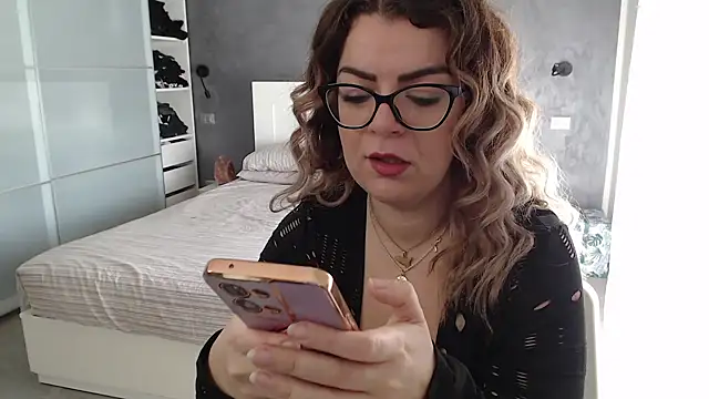 minerva  online show from 11, 3, 2026