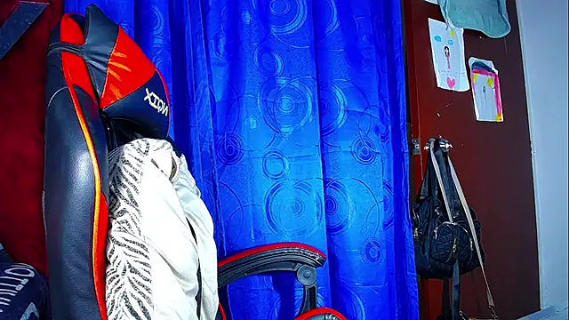 DanisaBrown online show from 9, 4, 2026