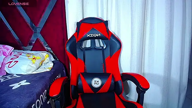 DanisaBrown online show from 10, 9, 2025