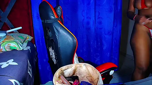 DanisaBrown online show from 17, 2, 2026