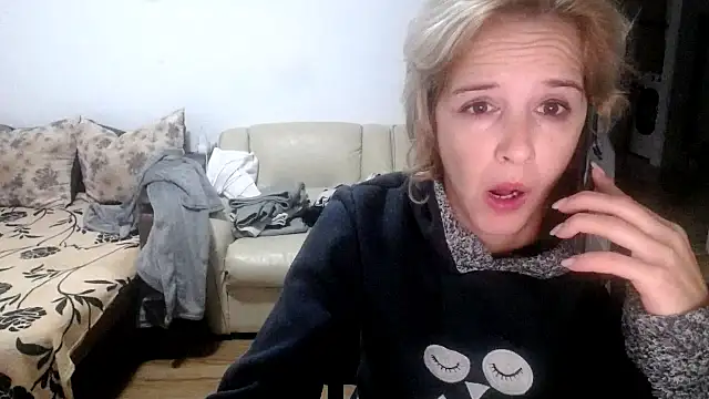 Snapshot of SexxyLety chatting on 5, 11, 2025 SexxyLety online show from 5, 11, 2025