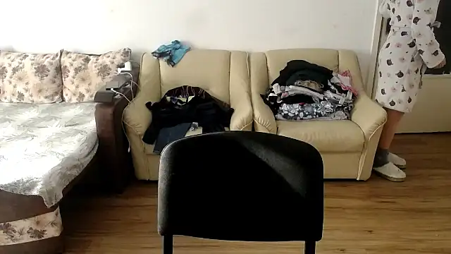 Snapshot of SexxyLety chatting on 25, 11, 2025 SexxyLety online show from 25, 11, 2025