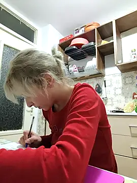 Snapshot of SexxyLety chatting on 9, 10, 2025 SexxyLety online show from 9, 10, 2025