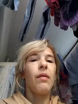 Snapshot of SexxyLety chatting on 21, 10, 2025 SexxyLety online show from 21, 10, 2025