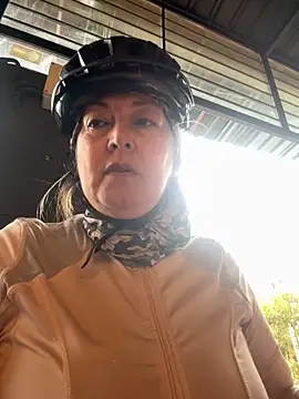 emma tour online show from 26, 10, 2025