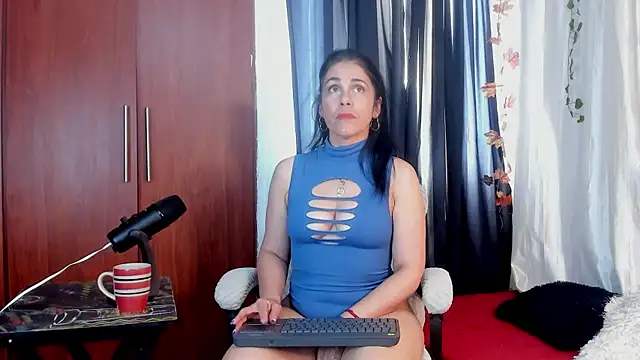 girasol walton online show from 22, 9, 2025