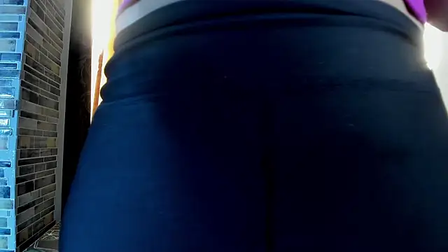 girasol walton online show from 28, 2, 2025