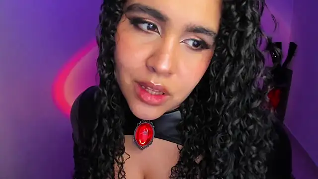 Amber smith20 online show from 25, 4, 2026