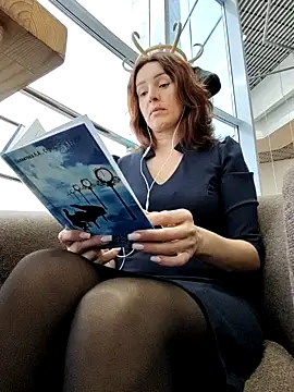 EvaXOAir online show from 12, 11, 2025