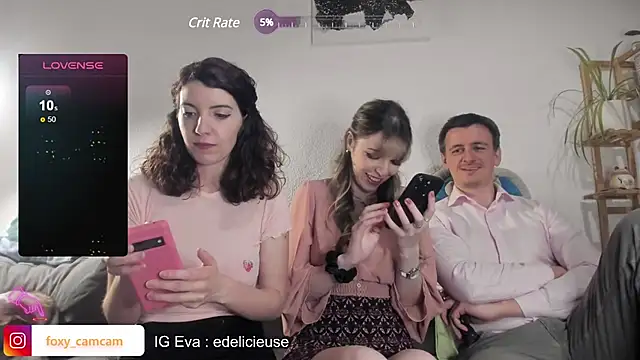 Snapshot of Foxy_c chatting on 4, 2, 2025 Foxy c online show from 4, 2, 2025