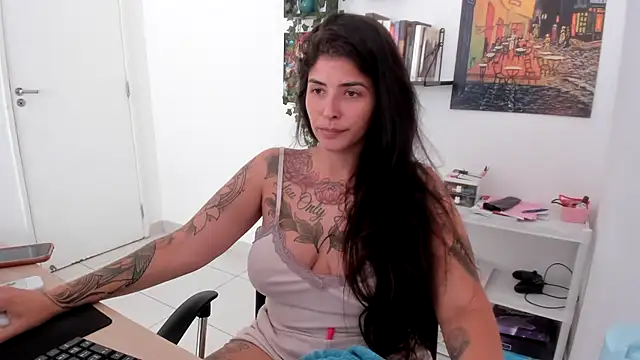 TaliMajesty online show from 21, 2, 2025