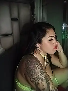 chelaqueen  online show from 21, 5, 2026