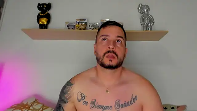 camilo restrepo21 online show from 15, 10, 2025