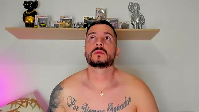 camilo restrepo21 online show from 15, 11, 2025