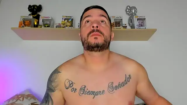 camilo restrepo21 online show from 25, 2, 2026