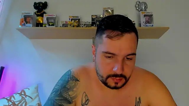 camilo restrepo21 online show from 4, 12, 2025