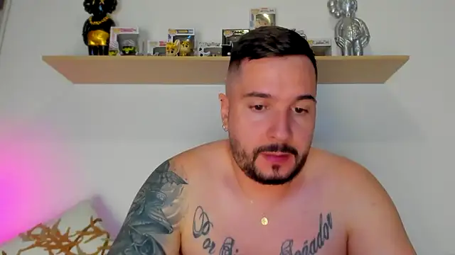 camilo restrepo21 online show from 8, 11, 2025