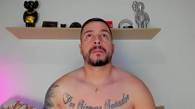 camilo restrepo21 online show from 28, 9, 2025