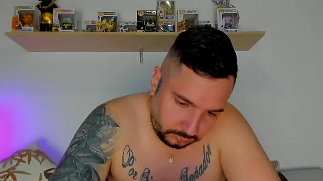 camilo restrepo21 online show from 29, 11, 2025