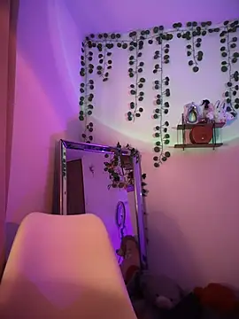 Snapshot of Sweett_Priya chatting on 9, 10, 2025 Sweett Priya online show from 9, 10, 2025