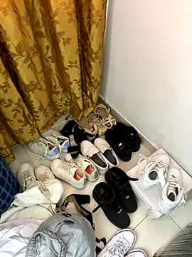 sandylau online show from 9, 11, 2025