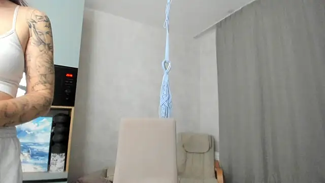 why again me online show from 6, 10, 2025