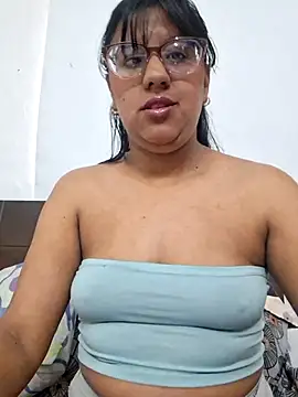 Snapshot of ZaidaWet chatting on 18, 7, 2026 ZaidaWet online show from 18, 7, 2026