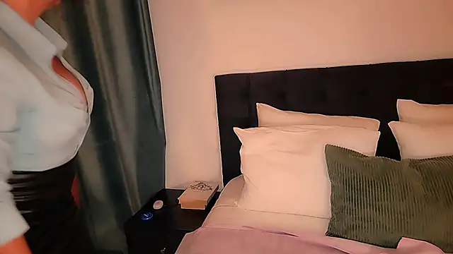 Wonderful Woman online show from 26, 6, 2026