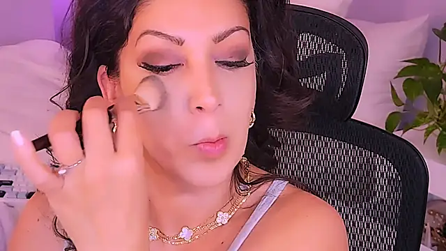 Snapshot of Wonderful_Woman chatting on 11, 2, 2026 Wonderful Woman online show from 11, 2, 2026