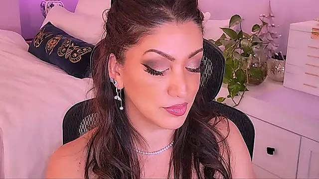 Wonderful Woman online show from 19, 3, 2026