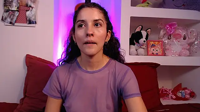 lailypink online show from 4, 3, 2025