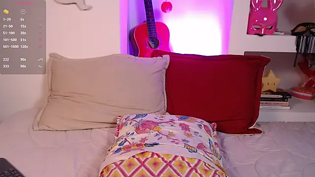 lailypink online show from 30, 10, 2025