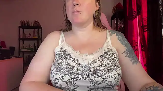 kisicaxx online show from 18, 7, 2026