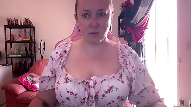 kisicaxx online show from 16, 7, 2026