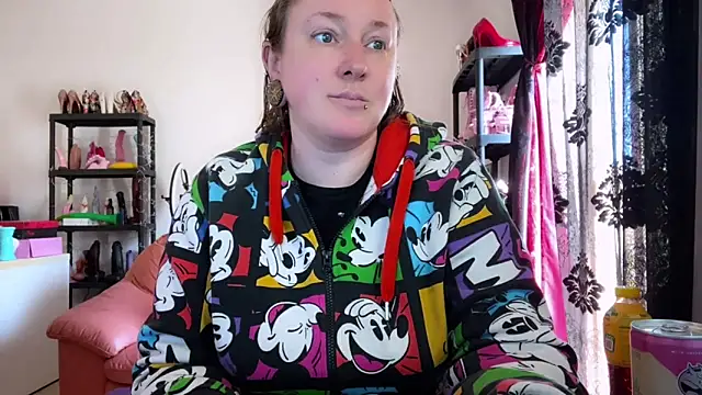 kisicaxx online show from 27, 3, 2026